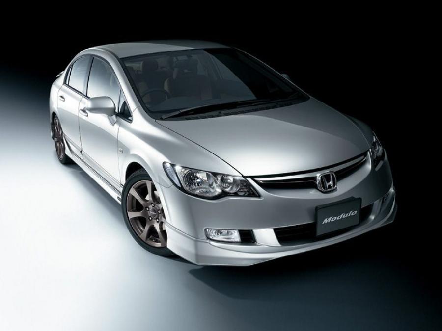 Honda Civic Sedan by Modulo '2006